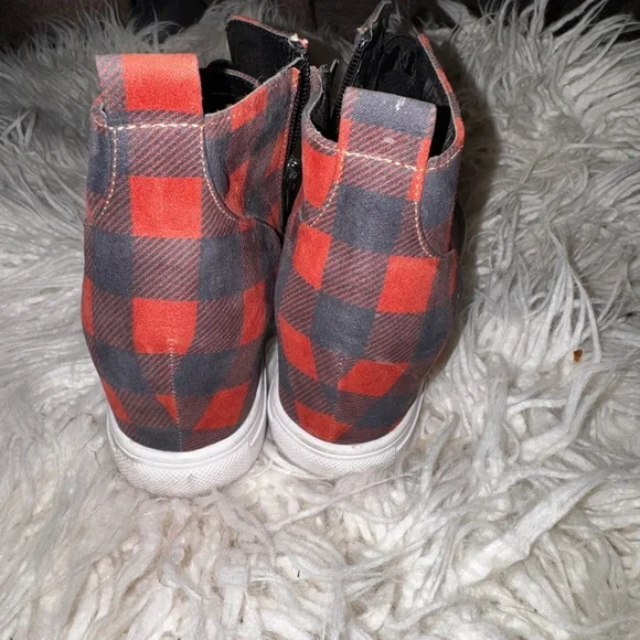 Crazy Train Red and Black Plaid Wedge Sneakers - Picture 3 of 4